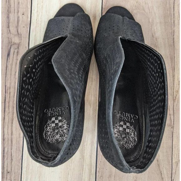 VINCE CAMUTO Kainan Open Toe Bootie NWOT Black Laser Cut Slip On Sz 11M - Picture 4 of 7